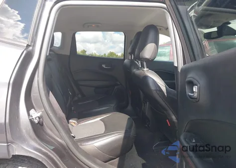 2021 Jeep Compass Trailhawk 4X4 from USA, damaged, VIN 3C4NJDDB1MT529178